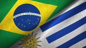 It shares borders with argentina to its. Governo Brasileiro Busca Estreitar Relacao Bilateral Com O Uruguai Portugues Brasil