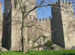 Футбольные прогнозы и статистика на брага v гимарайнш из 09/03/2021 от португалия примейра. Unforgettable Minho Guimaraes Braga Full Day Tour From Porto 2021 Happytovisit Com