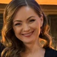 100+ profiluri „Agoston”