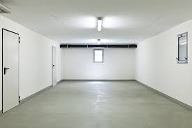 From the base of the next solution is separated by means of a waterproofing layer. Basement Floor Leveling