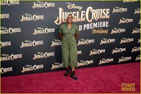 Dwayne johnson & emily blunt tell us what makes a great disney adventure movie share Wm9s2cc5gtvuvm