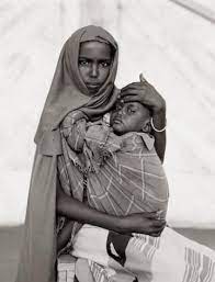 Portraits taken in the 1990s of somali refugees in camps in kenya. Common Ground Photographs By Fazal Sheikh 1989 2013 Portrait African Life Photographer