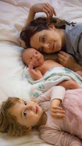 Extras: Does Amber Marshall Have A Baby? - Stage And Cinema