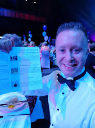 nicola perry-gower (@perrynic)