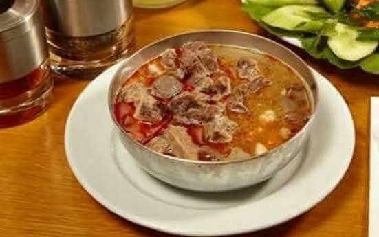 Head and Trotter Soup