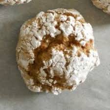 A tasty twist on a classic cake! Carrot Cake Crinkle Cookies These Cookies Are Super Simple Using Only 4 Ingredients Crinkle Cookies Recipe Cake Mixes Cake Mix Cookie Recipes Dessert Recipes