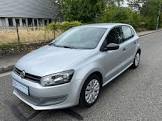 VOLKSWAGEN-POLO