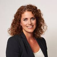 98400+ "Hannah &" profiles