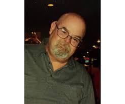 Dan Dubois's Instagram, Twitter & Facebook