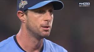 [Highlight] Max Scherzer essaie de convaincre John Schneider de rester dans  le match et réussit le strikeout.