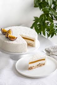 Entremets Coco Mangue Et Passion Empreinte Sucree Gateau Mangue Gateaux Et Desserts Patisserie