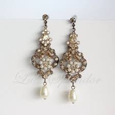 Chandelier Wedding Earrings Antique Gold Bridal Earrings Etsy In 2020 Wedding Earrings Vintage Vintage Wedding Jewelry Wedding Earrings Chandelier