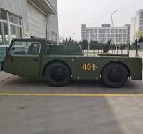 ‫جرار سحب الطائرات 4X4‬‎