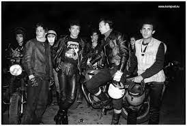 Очень часто в песнях звучат призывы к разрушению. Neformaly V Sssr Dubikvit Livejournal