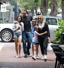 The former power couple released a joint statement exclusively to the today show on thursday, announcing that they have called off their engagement. Pin On Ù…Ø¯Ù„ÛŒÙ†Ú¯