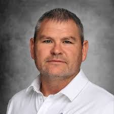 Sean Loftis's Instagram, Twitter & Facebook