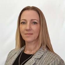 Karen Spry's Instagram, Twitter & Facebook