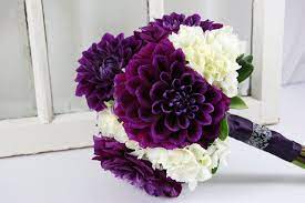 Bb0809 Dahlia And Hydrangea Bouquet Jpg 2048 1365 Purple Wedding Flowers Purple Bouquets Dahlias Wedding
