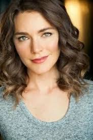 Evangeline Maxwell's Instagram, Twitter & Facebook