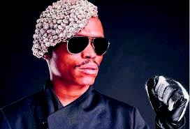 Somizi buyani mhlongo (born 23 december 1972) is a south african actor, media personality and choreographer. Somizi Takes Time Off Following Abuse Allegations By Estranged Husband Mohale Motoung Citypress