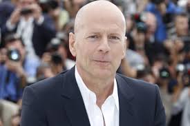Bruce Willis atteint de démence : l'acteur manque une fête très spéciale,  relançant les inquiétudes sur son état de santé