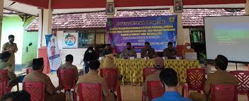 Keadaan ini bertambah rumit lagi kerana wujud ketidakseimbangan ekonomi antara kaum. Infopublik Sosialisasi Perangi Rokok Ilegal Di Kawasan Kepulauan Tuntas Dilakukan