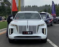 Hóngqí) is a chinese luxury car marque owned by the automaker faw car company, itself a subsidiary of faw group. Hongqi E Hs9 Made Debuted With Real Car Images Chinapev Com