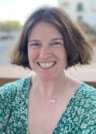 Dr Ruth Naughton-Doe