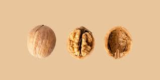 Des études disent qu'il y a un lien de causalité très net entre la consommation des fruits à coque et la diminution du risque c'est la raison pour laquelle, il vaut mieux conserver les cerneaux dans un endroit frais et réfrigéré. Les Bienfaits De La Noix Sur La Sante Marie Claire