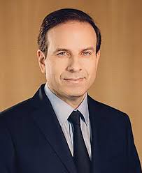 Gouvernance : clash entre le bâtonnier de Paris et le CNB