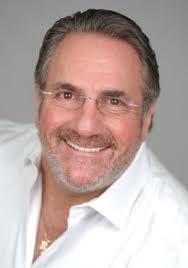 Актёры, режиссер и создатели фильма Ещё один день (2007)