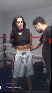 @LolaAsoreys video Tweet