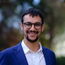 Miguel Concha Manso, alcalde de Peñalolén: “El crimen organizado no solo se  combate con copamiento policial, sino que con inteligencia policial y  jurídica”.