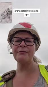 Kari Bower (@htsdrtlvsarcheaology)