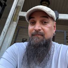 Handyman for equipment assembly needed