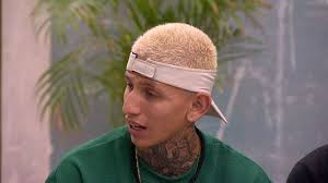 Dani Duke le expresó a La Liendra que estaba demostrando el gran hombre que  es con sus actos en #LaCasaDeLosFamososCol. Entre tanto, el creador de  contenido no soportó el momento y rompió la regla del ...