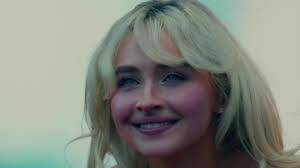 Sabrina Carpenter sends message of support to LGBTQ+ community as she  changes Nonsense lyrics during Governors Ball performance: 'Happy Pride New  York!'