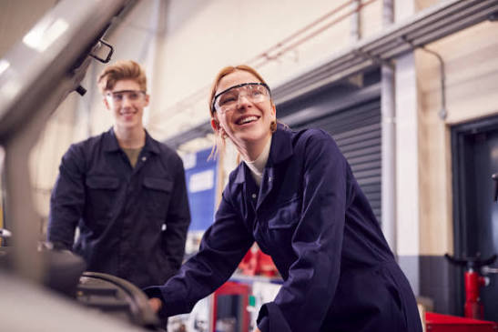 LaDonna Glass decided to leave college after a year...she signed up for an  apprenticeship with the #IBEW and now believes that the people who look  down on trade jobs are missing out. '