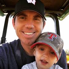 Mike Nicoletti's Instagram, Twitter & Facebook