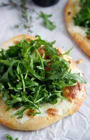 White Pizzas With Arugula 5 Boys Baker Recipe Arugula Pizza Arugula White Pizza