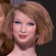 Daisy Mata (@daisymatag)