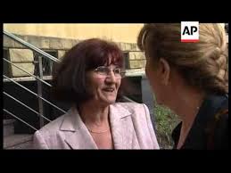 Image captionbosiljka mladic said her husband could not survive without medical help. Wrap Lawyer Comment After Visiting Ratko Mladic Wife S Comment Youtube