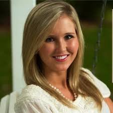 Bethany Nicholson (@bethanytaten)