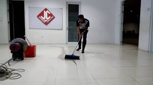 Akan ada lowongan baru di berbagai daerah di seluruh indonesia. Iss Bandung Scrubbing Floor Youtube