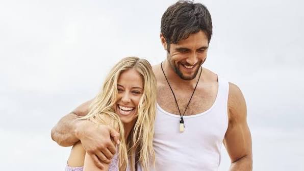 Shocking: Former Home And Away couple officially announce they're dating...