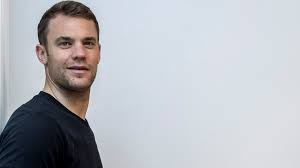 The german truly adores the sport. Ein Herz Fur Kinder 2017 Goldenes Herz Geht An Manuel Neuer