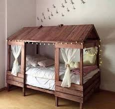 20 Am Meisten Inspirierende Holzpalette Schlafzimmer Ideen Die Sie Versuchen M Yatak Yapimi Yatak Odasi Mobilyalari Buyuk Kiz Odalari