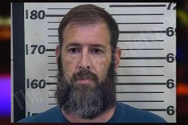 GBI: 18 decomposing bodies found at GA funeral home, owner arrested  https://thegeorgiagazette.com/featured/gbi-18-decomposing-bodies-found-at-ga-funeral-home-owner-arrested/