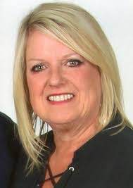 Linda Seifried's Instagram, Twitter & Facebook