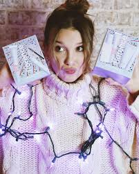 Millie bobby brown has a strong message to people on how to deal with bullies, she says spread. Millie Bobby Brown Style Clothes Outfits And Fashion Celebrities Pictures